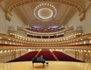 The last time a guitarist played a recital in Stern Concert Hall was Andres Segovia, in the early 80's.